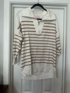 Pink Lily White Ribbed Collar Tee with Pink Logo Tag